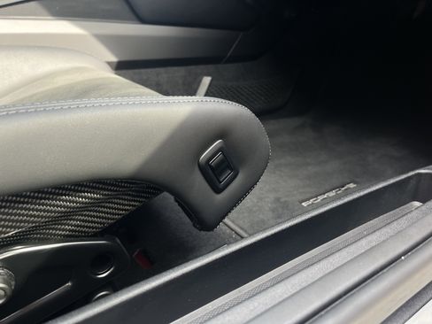 Certified 2025 Porsche 911 Turbo S image 21