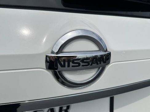 Used 2019 Nissan Rogue S w/ Special Edition Package AWD/4WD image 76