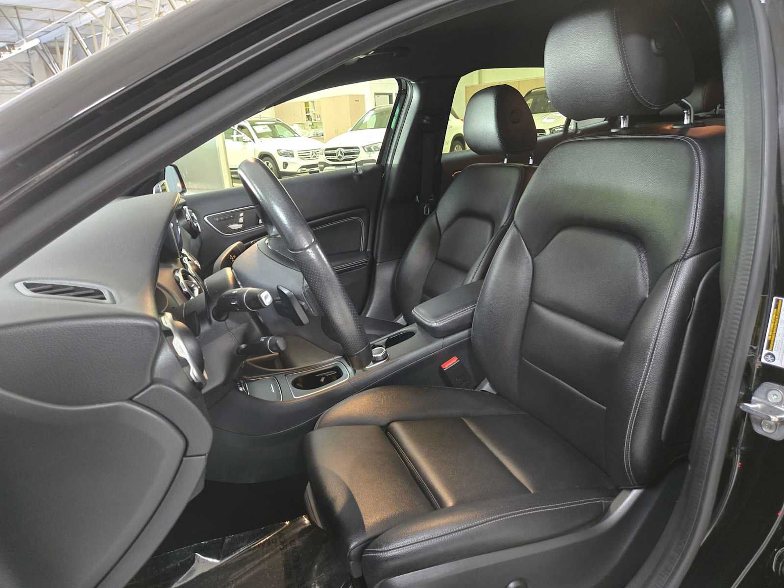 Certified 2020 Mercedes-Benz GLA 250 4MATIC image 21