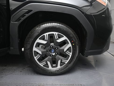 Used 2026 Subaru Forester Premium AWD/4WD image 17