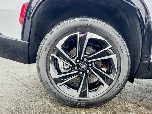 Used 2025 Buick Enclave Sport Touring image 25