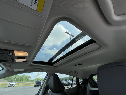 New 2025 Subaru Crosstrek 2.5i Limited w/ Crosstrek Mirror Package image 37