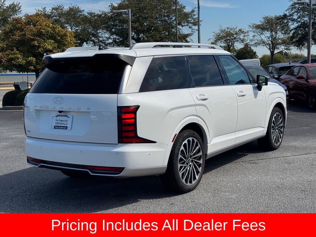 Used 2026 Hyundai Palisade Calligraphy FWD image 3