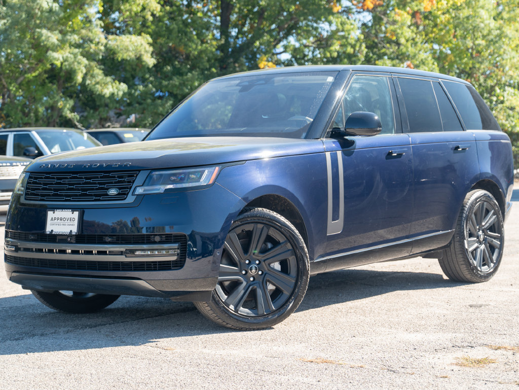 Used 2023 Land Rover Range Rover SE AWD/4WD image 1