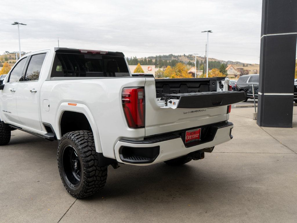 Certified 2024 GMC Sierra 3500 Denali w/ Technology Package AWD/4WD image 36