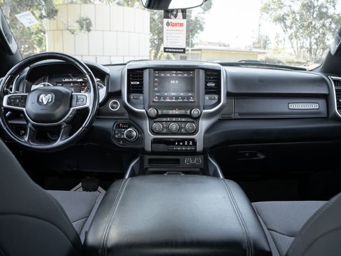 Used 2021 RAM 1500 Big Horn image 24