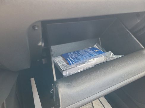 Used 2023 Chevrolet Blazer LT image 21