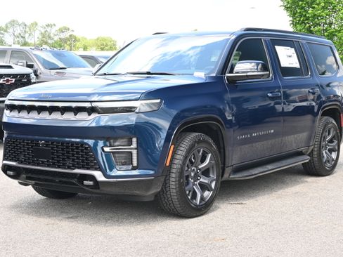 New 2026 Jeep Grand Wagoneer 4WD image 5