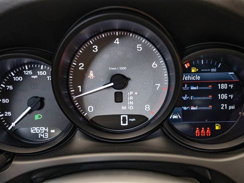 Certified 2023 Porsche Macan S AWD/4WD image 37