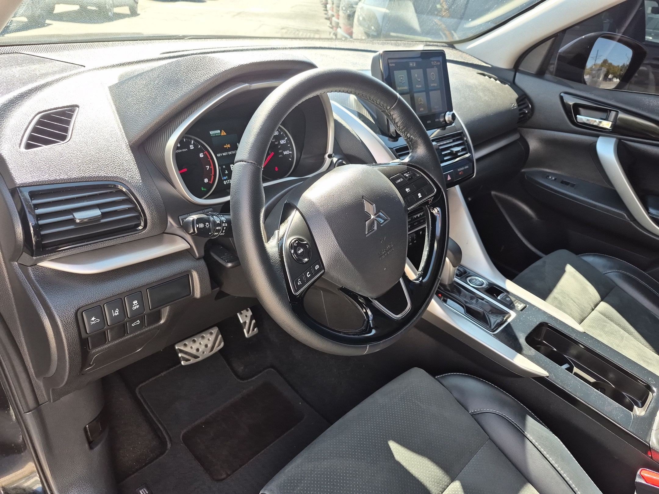 Used 2024 Mitsubishi Eclipse Cross SE AWD/4WD image 16