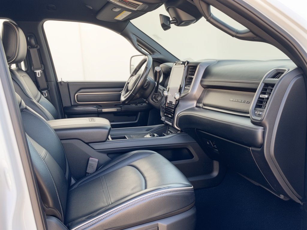 Used 2019 RAM 2500 Limited AWD/4WD image 30