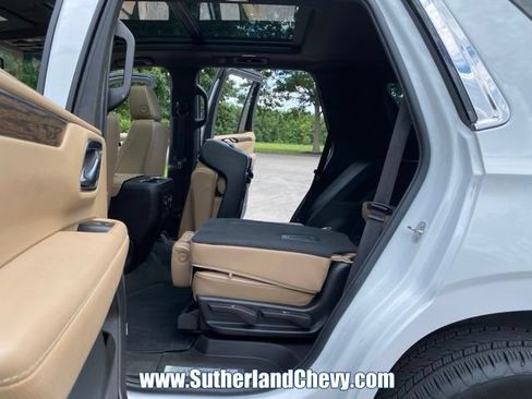Used 2023 Chevrolet Tahoe Premier AWD/4WD image 44