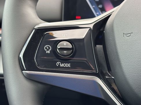 Certified 2024 BMW i5 eDrive40i w/ Convenience Package RWD image 19