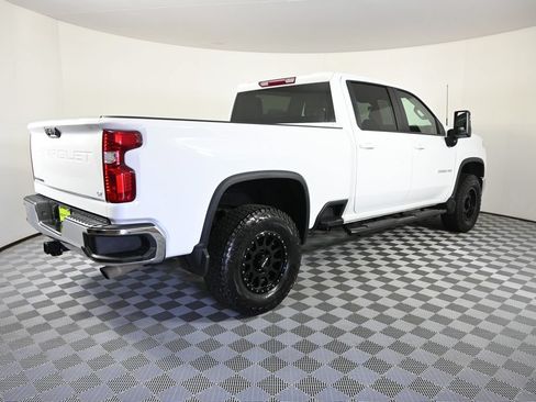 Used 2026 Chevrolet Silverado 3500 LT w/ Convenience Package AWD/4WD image 7