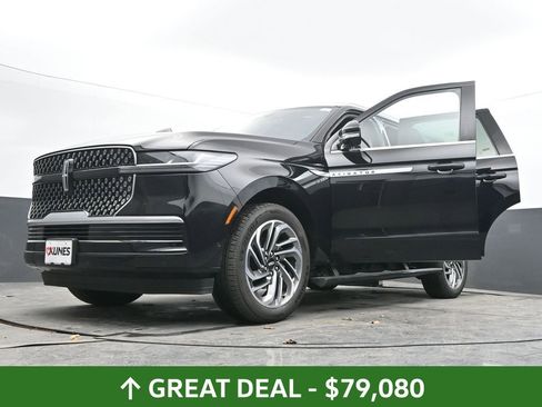 Used 2025 Lincoln Navigator Reserve AWD/4WD image 75