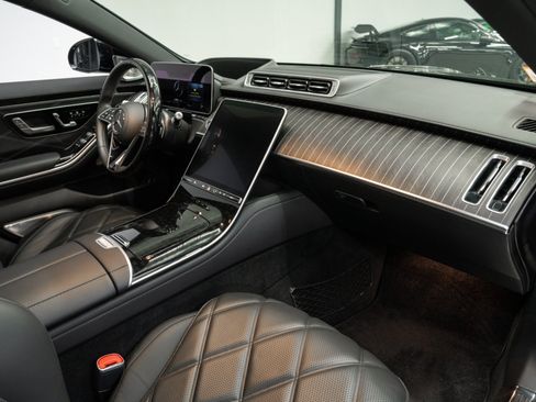 Used 2024 Mercedes-Benz Maybach S 680 4MATIC image 13