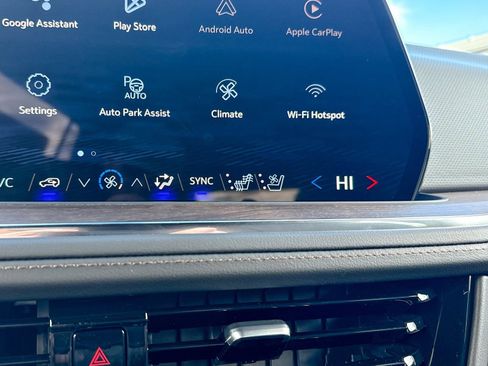 New 2026 Chevrolet Suburban High Country image 55