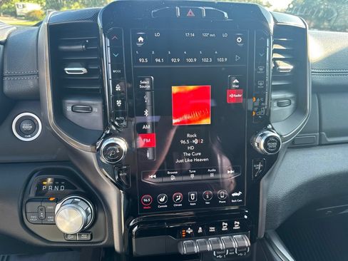 Used 2020 RAM 1500 Rebel w/ Rebel Level 2 Equipment Group AWD/4WD image 29