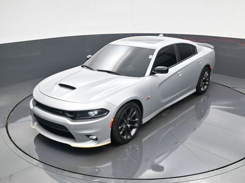 Used 2023 Dodge Charger Scat Pack w/ Navigation & Travel Group image 30
