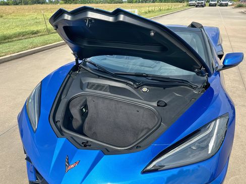 Used 2022 Chevrolet Corvette Stingray Premium Conv w/ Battery Protection Package RWD image 24