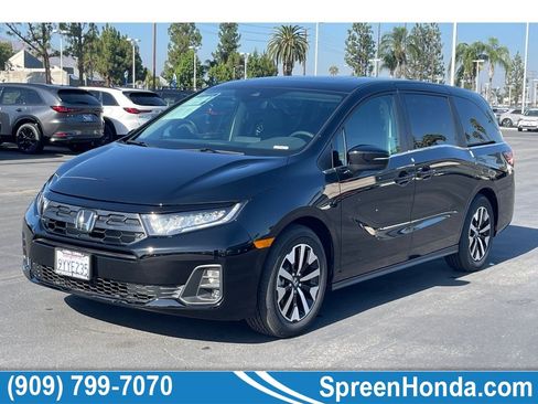 Certified 2026 Honda Odyssey EX-L image 1