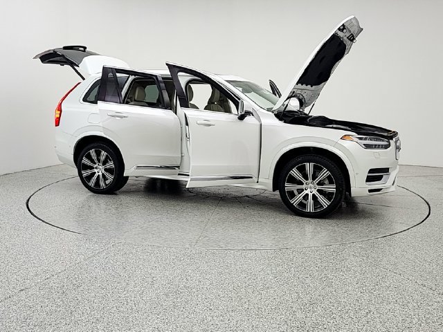 Certified 2025 Volvo XC90 T8 Ultra w/ Protection Package AWD/4WD image 10