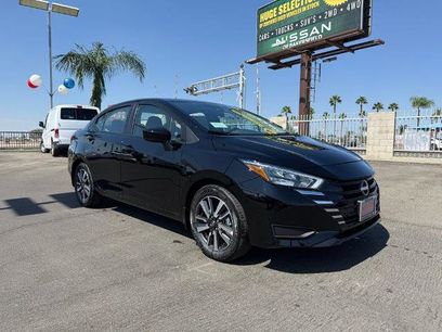 New 2025 Nissan Versa SV w/ Trunk Package