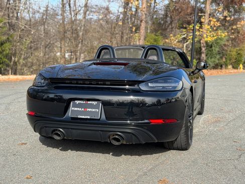 Used 2021 Porsche 718 Boxster GTS w/ Premium Package image 11