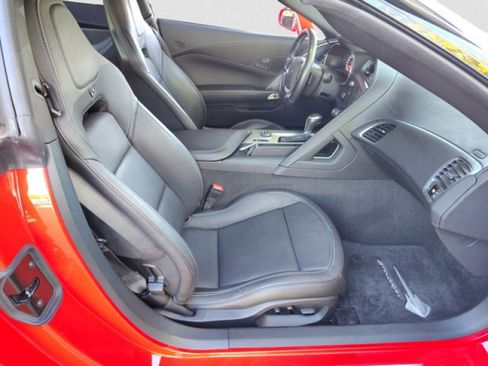 Used 2016 Chevrolet Corvette Stingray Coupe w/ 2LT Preferred Equipment Group image 18
