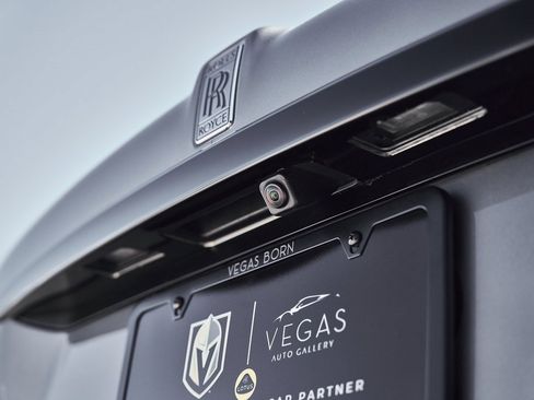 Used 2023 Rolls-Royce Cullinan image 15