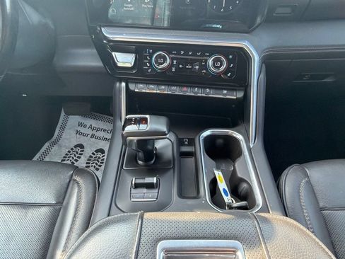 Used 2022 GMC Sierra 1500 Denali w/ Technology Package AWD/4WD image 18