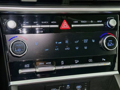 Used 2026 Hyundai Santa Fe SEL FWD image 23