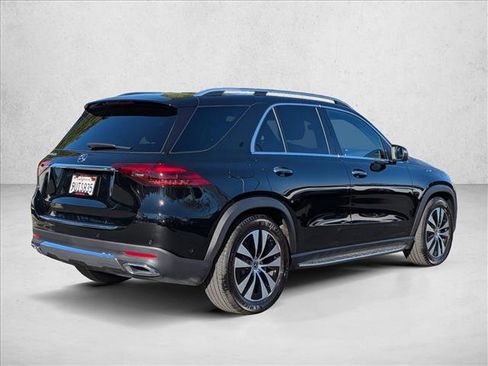 Certified 2025 Mercedes-Benz GLE 350 4MATIC image 5