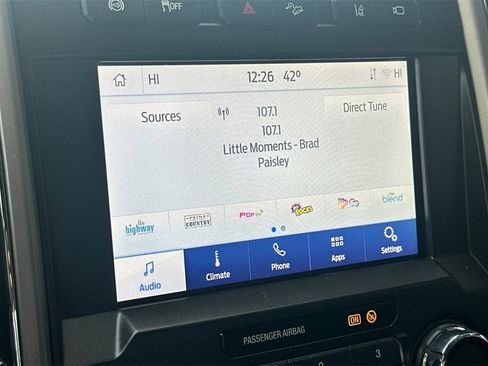 Used 2020 Ford F350 Lariat w/ Chrome Package image 19