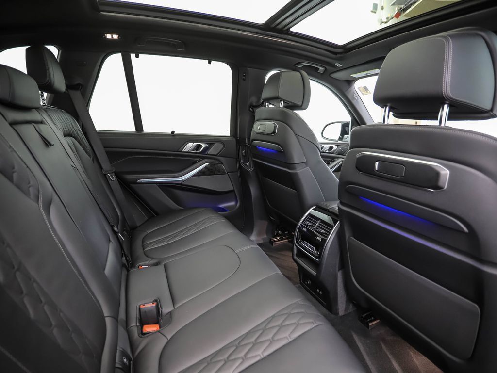 Certified 2024 BMW X5 M60i AWD/4WD image 26