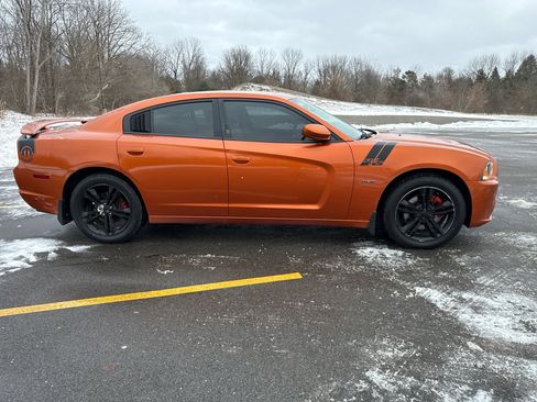 Used 2011 Dodge Charger R/T w/ Driver Confidence Group image 4
