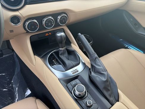 New 2025 MAZDA MX-5 Miata Grand Touring image 16