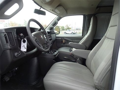 New 2025 GMC Savana 2500 w/ Driver Convenience Package image 16