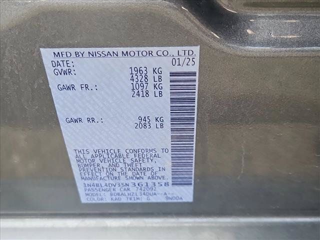 Used 2025 Nissan Altima 2.5 SV FWD image 23