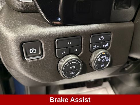 Used 2025 Chevrolet Silverado 2500 LT w/ Convenience Package AWD/4WD image 10
