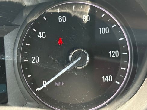 Used 2018 Buick Encore Preferred FWD image 2