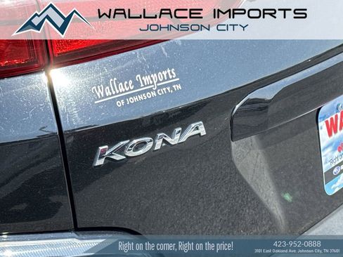 Used 2022 Hyundai Kona SEL w/ Convenience Package AWD/4WD image 11