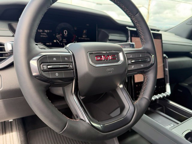 Used 2025 GMC Acadia AT4 AWD/4WD image 20