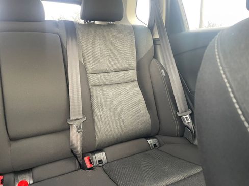 Used 2025 Nissan Rogue SV image 38