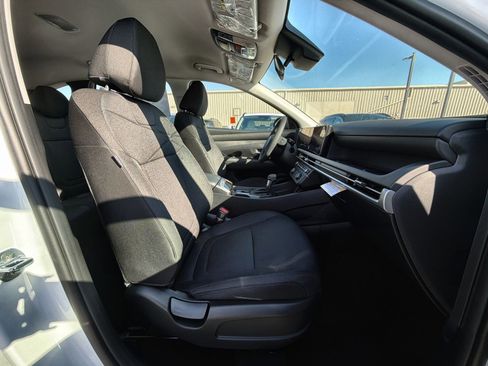 New 2026 Hyundai Tucson SE image 25