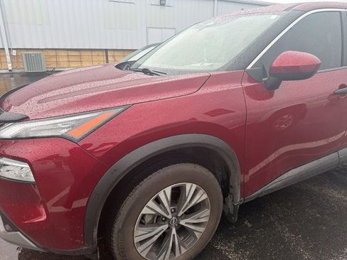 Certified 2023 Nissan Rogue SV FWD image 2