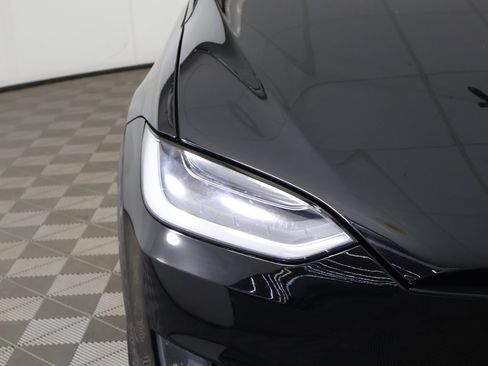 Used 2020 Tesla Model X Long Range image 13