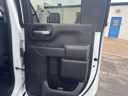 Used 2023 GMC Sierra 3500 Pro w/ Convenience Package image 45