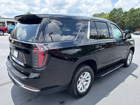 Used 2025 Chevrolet Tahoe LT RWD image 2