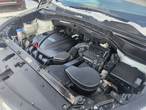 Used 2013 Hyundai Santa Fe Sport image 16